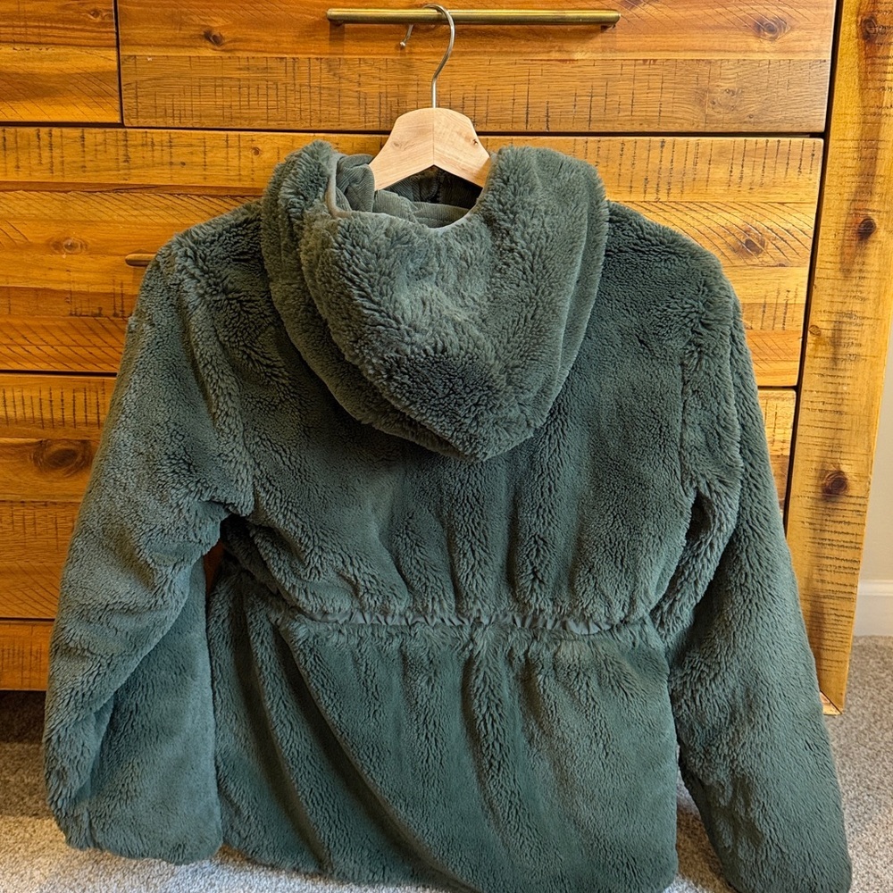 The North Face Girls Mossbud Reversible Water Repellent Hoodie Parka - Picture 6 of 7